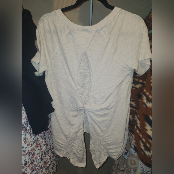 Women's calia top - Picture 3 of 3